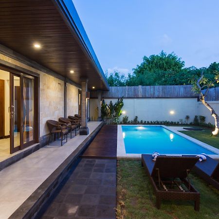 Paisa Villa Seminyak Екстериор снимка