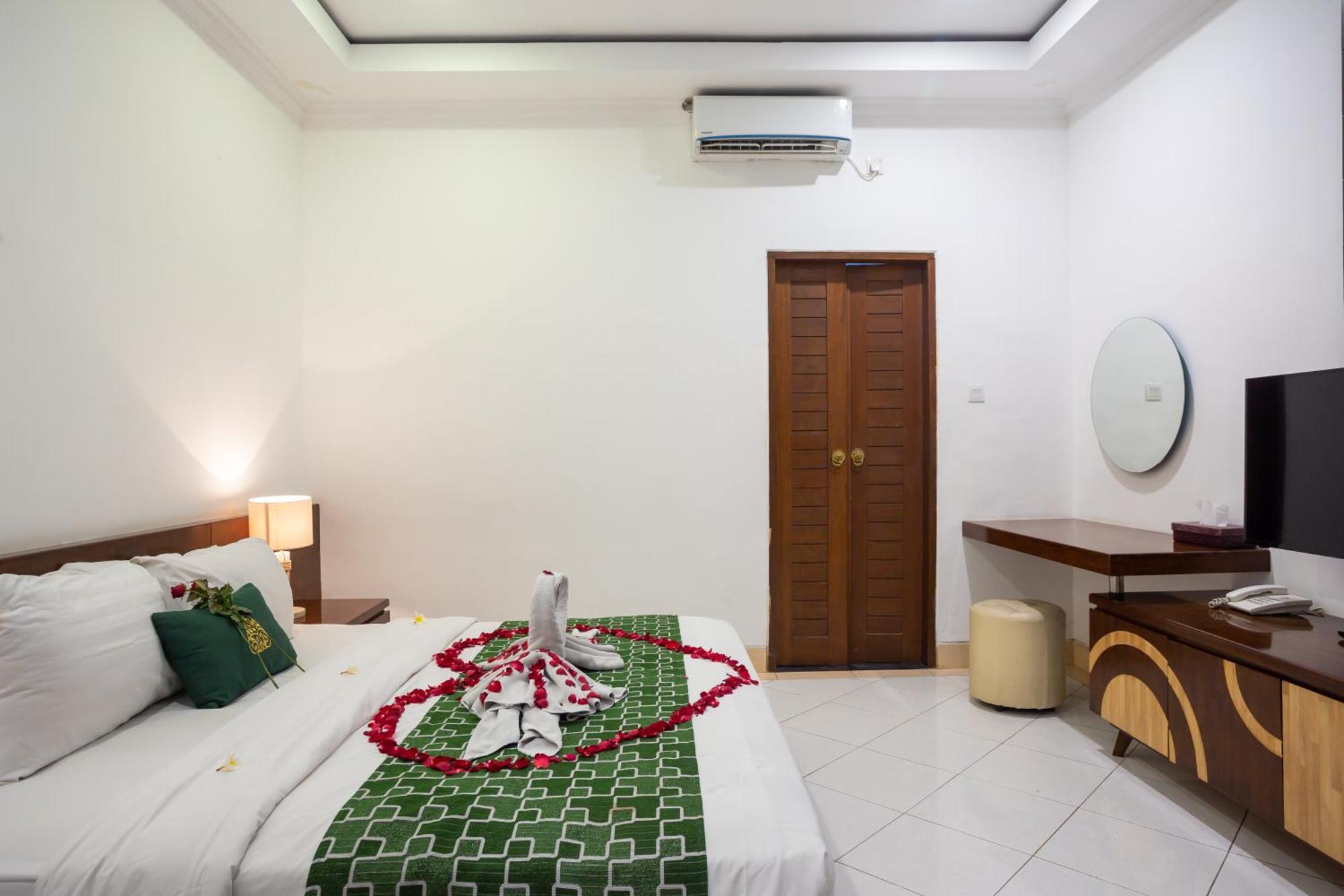 Paisa Villa Seminyak Екстериор снимка